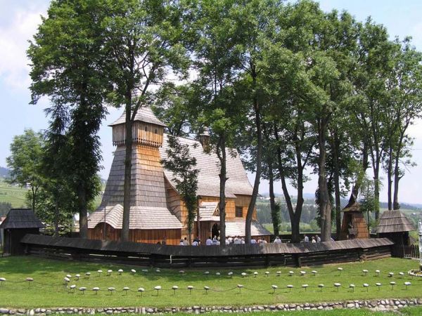 Drewniany kościół Świętej Trójcy