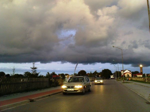 Trąba wodna nad Jarosławcem