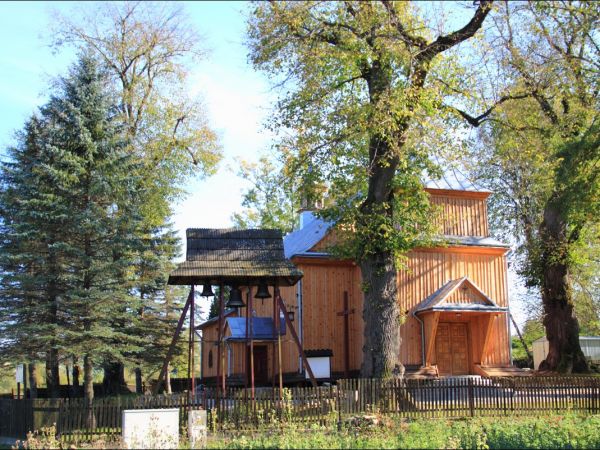 Cerkiew św. Dymitra w Kuźminie - drewniana  cerkiew greckokatolicka . Została zbudowana w 1814 r. Obecnie użytkowana jest jako kościół rzymskokatolicki pw. Matk