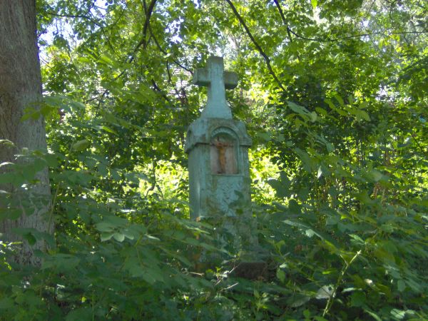 Leśne kapliczki - trochę zapomniane...