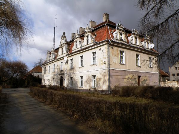 Pałac w całej okazałości