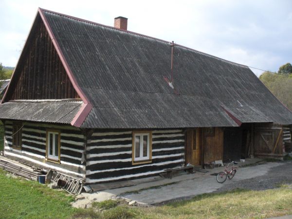 Stoją jeszcze łemkowskie chyże