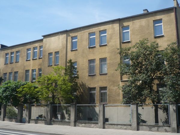 Ten budynek znany poborowym do wojska dawne WKU przy ul.Partyzanckiej.