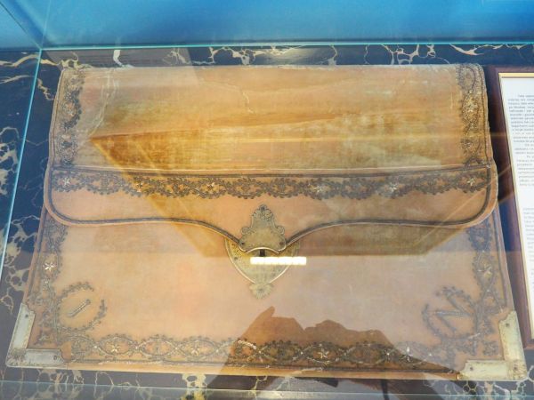 teka Napoleona - opis przy zdjęciu obok. Muzeum w Opinogórze powołano w celu eksponowania dóbr kultury dotyczących m.in. Krasińskich a także epoki napoleońskiej