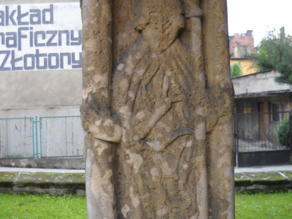 Złotoryja-kościół św. Jadwigi unikatowa kapliczka słupowa z końca XV wieku. Późnośredniowieczna kapliczka słupowa jest unikalnym zabytkiem o dużej wartości arty