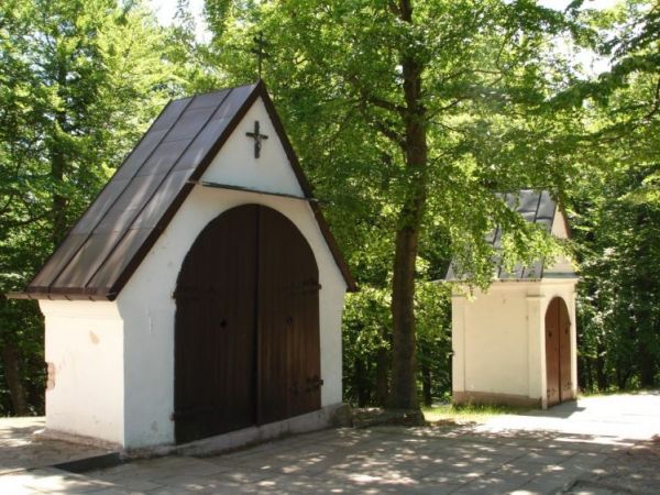 Kalwaria Wejherowska nazywana jest Jerozolima Kaszubska. Liczy 25 kaplic.