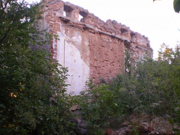 Pozostałości po dworku