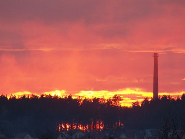 Marcowy zachód słońca - widok z mojego balkonu