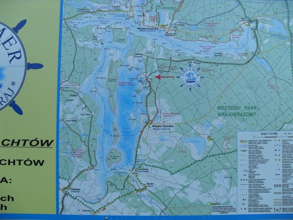 Szczegółowa mapa okolic jeziora Wdzydze, w tym Borsk