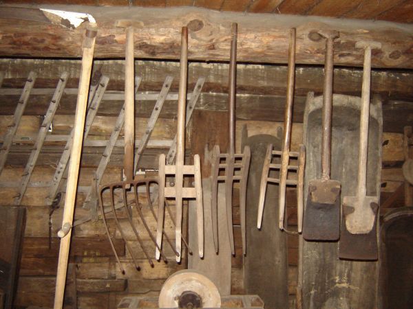 Narzędzia rolnicze 
fot. Stanisław Ponikierski
