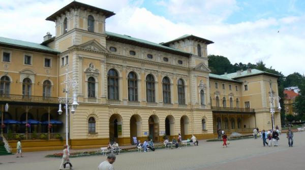 STARY DOM ZDROJOWY - KRYNICA