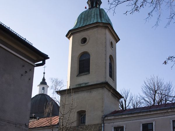 Nowy Sącz - Zespół franciszkański: kościół (pierwotny z 1297)