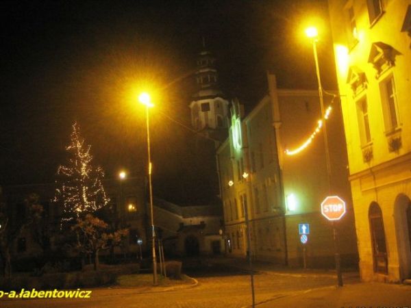 Po wojnie trzydziestoletniej dzięki położeniu przy trakcie morawskim nastąpił wzrost zamożności i rozwój miasta.
