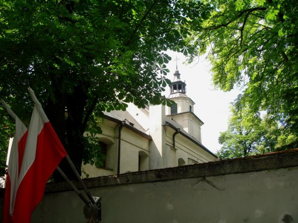 Kosciol z XVIII w. pod wezwaniem sw. Jana Chrzciciela