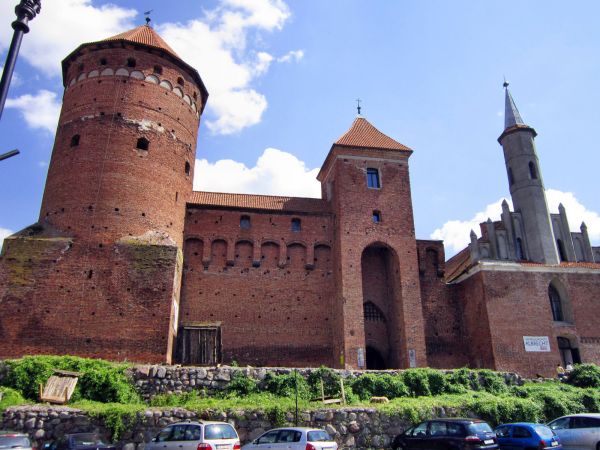 Reszel-Stare Miasto-zamek obronny z 14 wieku,2013-97-31