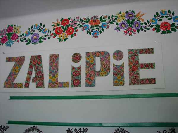 Dom Kultury i Poczta w Zalipiu 6.06.2011