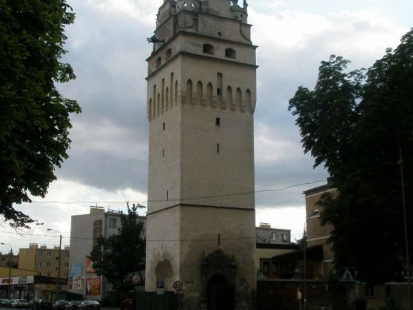 Renesansowa Wieża Bramy Wrocławskiej