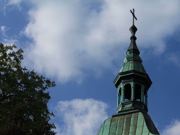 Wieża kościoła św. Michała Archanioła.