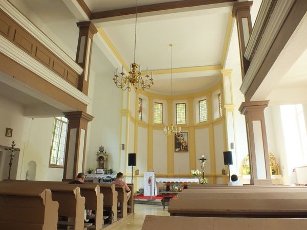 Wnętrze kościoła św. Jana Chrzciciela