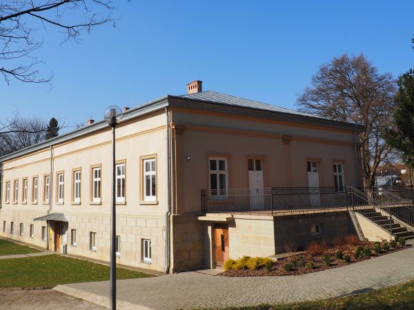 młodzież ucząca się w tej szkole uczestniczy też w realizacji projektu "Podkarpacie stawia na zawodowców" co spowodowało, że miała możliwość uczyć się technik s