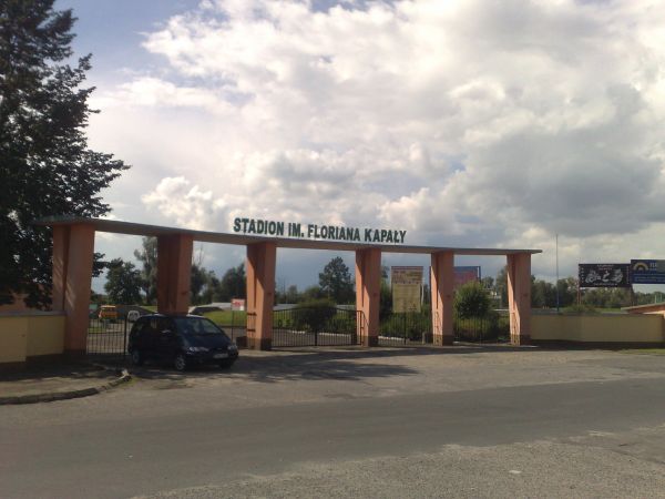 Stadion żużlowy-pojemność stadionu: 7 000
Miejsc siedzących: 3 000

Długość toru: 330 m

Rekord toru: 60,98 sek - Sebastian Alden - 22.08.2009r.

Barwy k