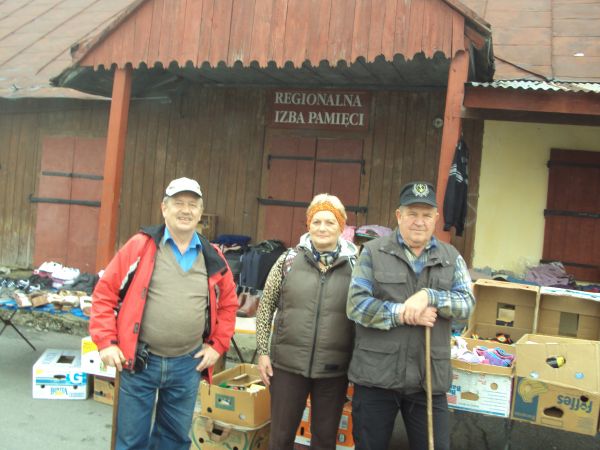 Mieszkańcy wsi mają swoją Regionalną Izbę Pamięci, gdzie zebrali i pielęgnują eksponaty, dokumenty i fotografie obrazujące wiejskie życie ich przodków.