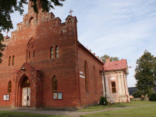 Kościół,Siemczyno - wrzesień 2011