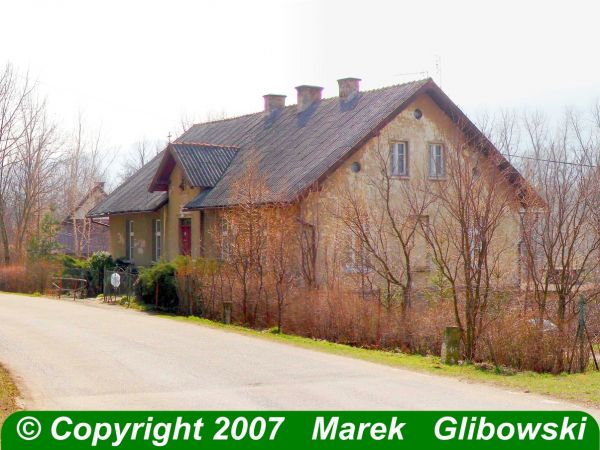 Dawna szkoła podstawowa w Storkówku oddziały od I do IV