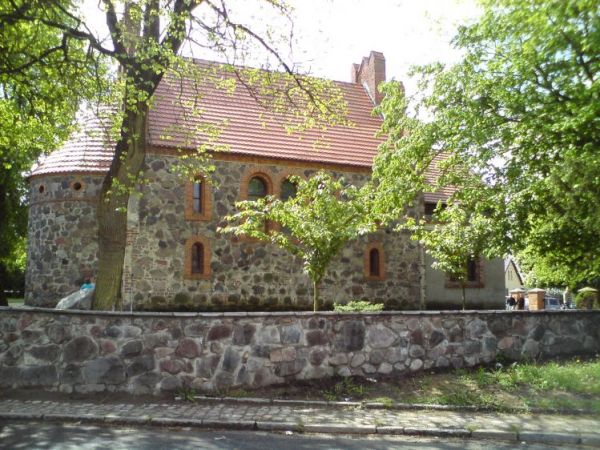 Kościół, widok z boku