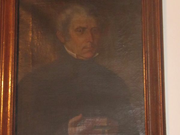 Kościół farny pw. św. Jadwigi Śląskiej - zakrystia - portret księdza