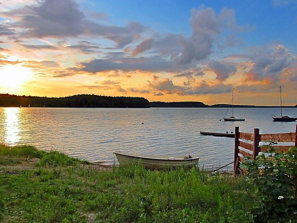 Kolorowy zachód słońca (nie jeden), nad Morzem Kaszubskim w Borsku.