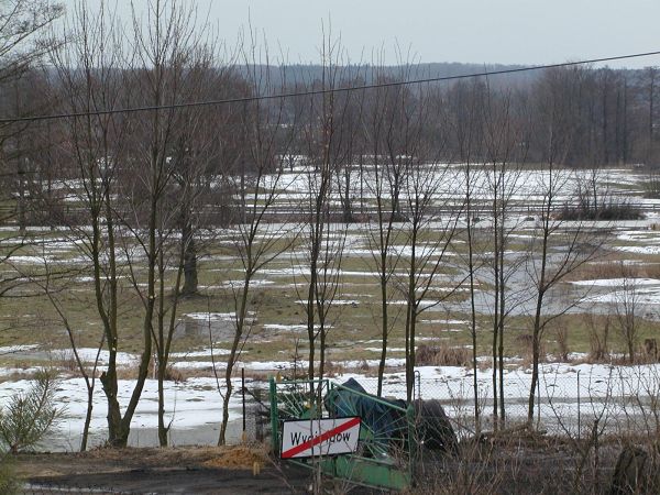 Wygiełdów, przedwiośnie 2005 - roztopy.