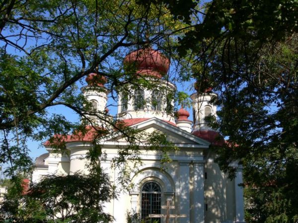 Cerkiew pw. Św. Jana Teologa wzniesiona w latach 1846-52 przez rząd carski na potrzeby rosyjskiego garnizonu