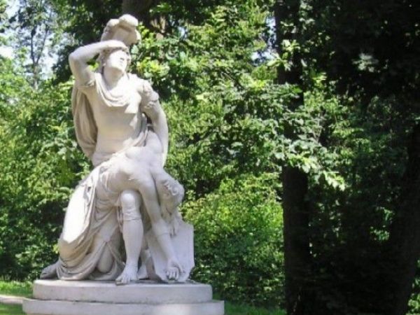 Park przy pałacu Czartoryskich.