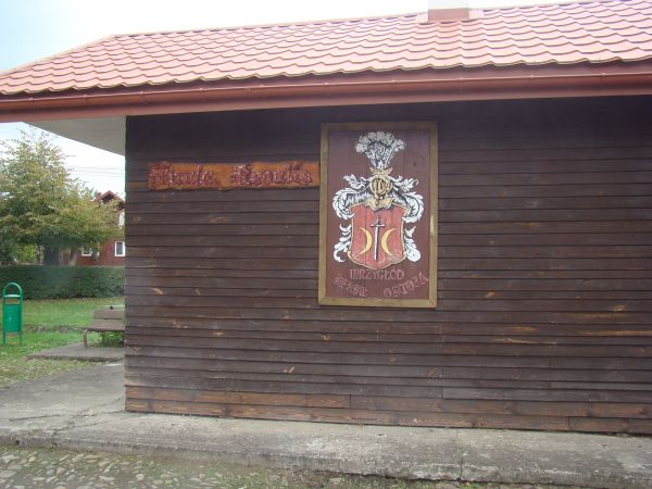 w październiku 2013 roku - m.in. na rynku kręcił Jan Jakub Kolski film pt. "Serce, Serduszko i wyprawa na koniec świata", widoczny na zdjęciu obiekt służył jako