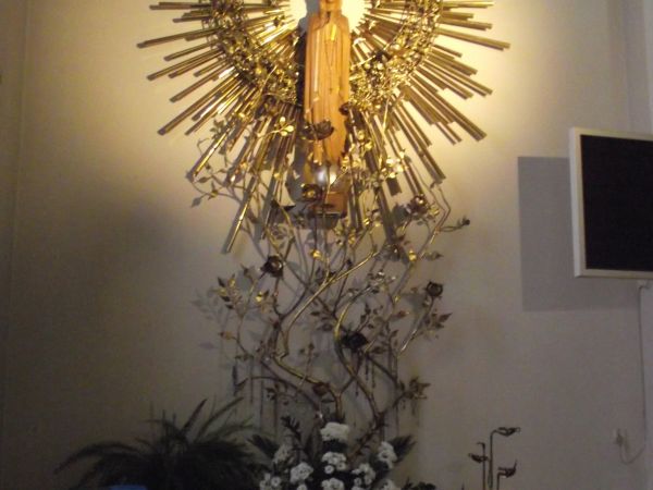 w kościele pw. św. Stanisława Biskupa Męczennika.