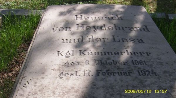 Płyta nagrobna na cmentarzu ewangelickim