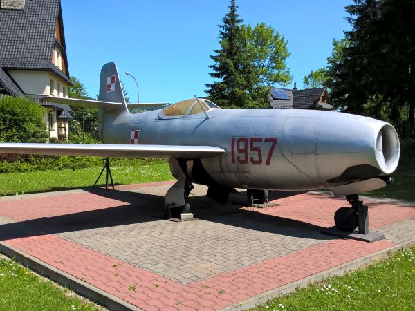 Górale mogą spać spokojnie, niebo nad Tatrami chronią "Limy".