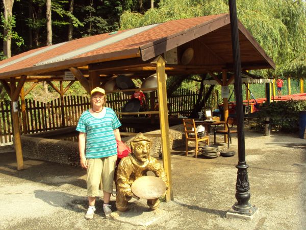 ten gościu znalazł ! - wypłukał i se ma... - a tu : tysiącletnia tradycja wydobycia i przeróbki złota, mroczne tajemnice sztolni do poznania na turystycznej tra