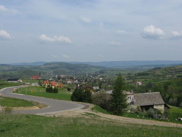 przy podobnym zdjęciu: opis , tu wspomnieć jeno chcę, że Kulaszne też galerię ma /a tam o Jędrku Połoninie / Andrzeju Wasielewskim - to trza znać ! - kto kocha