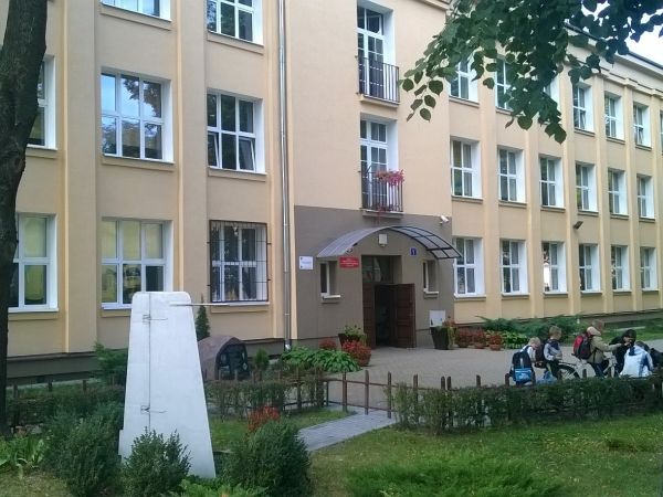 Szkoła Podstawowa nr 31 im. Lotników Polskich ul. Lotnicza, 20-322 Lublin tel. 81 728 6700 fax 81 728 6701 adres mailowy: sp31@ebox.lublin.pl