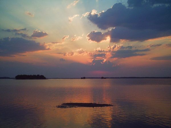 Jezioro Mietków -od strony Domanic