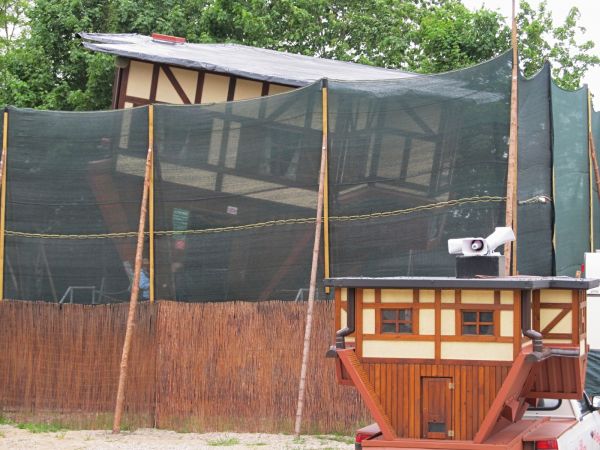 Chata do góry nogami w Łebie