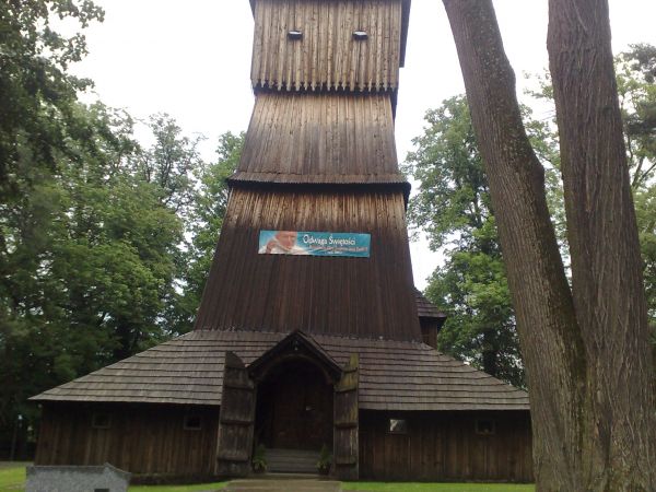 Kościół w Lachowicach pw. św. Piotra i Pawła