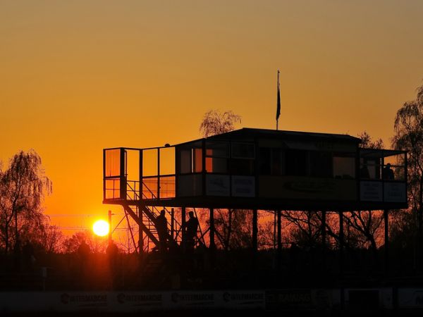 Wieża stadionu   żużlowego w Rawiczu