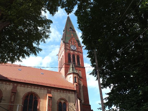 Neogotycki kościół p.w Jana Chrzciciela