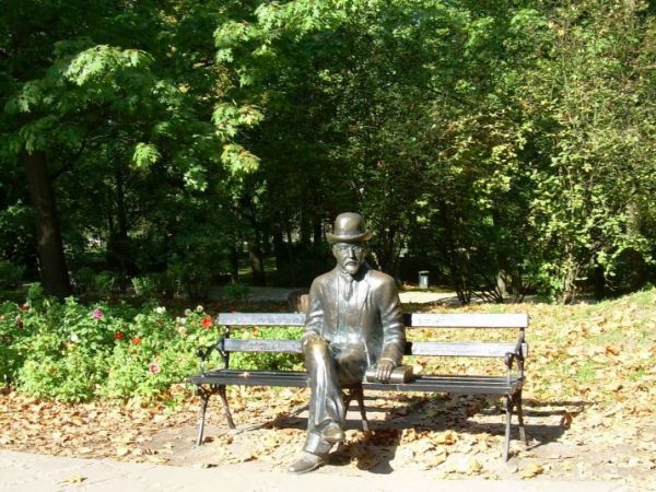 Boleslaw Prus w Parku Zdrojowym