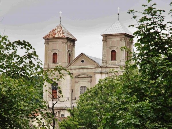 BAZYLIKA NAWIEDZENIA NAJŚWIĘTSZEJ MARII PANNY
