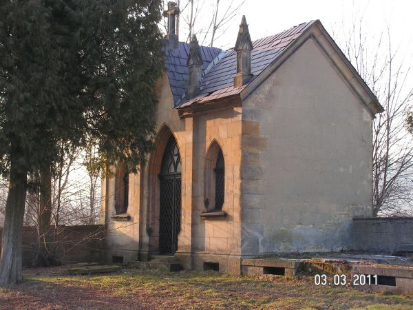 Zbylutów. Przedwojenny ewangelicki grobowiec