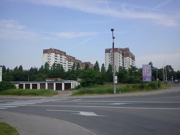 Sosnowiec-Osiedle przy Ulicy Ostrogórskiej.